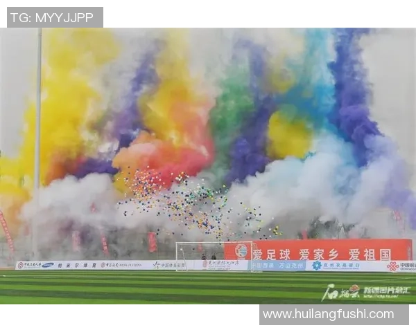 足球明星积极回馈家乡助力国家发展与青少年足球事业